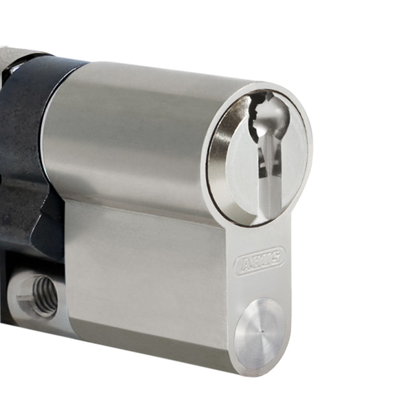 vernickelt (silberfarbig)