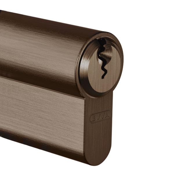 EVVA Braun patiniert