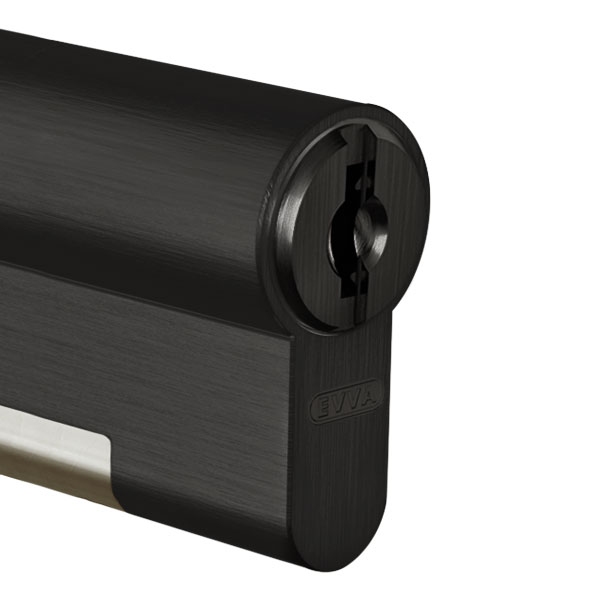 EVVA Schwarz patiniert